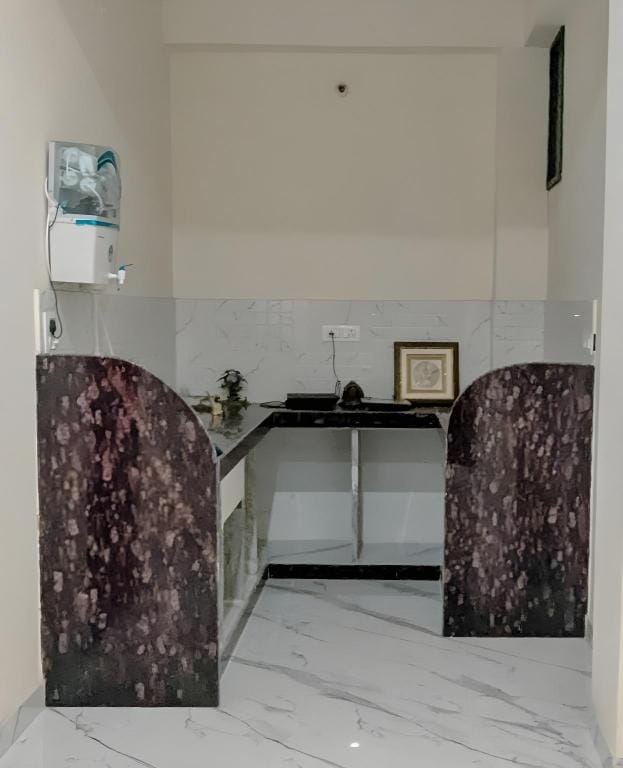 The Pink Nest - Backpackers Abode Bed and Breakfast in Jaipur