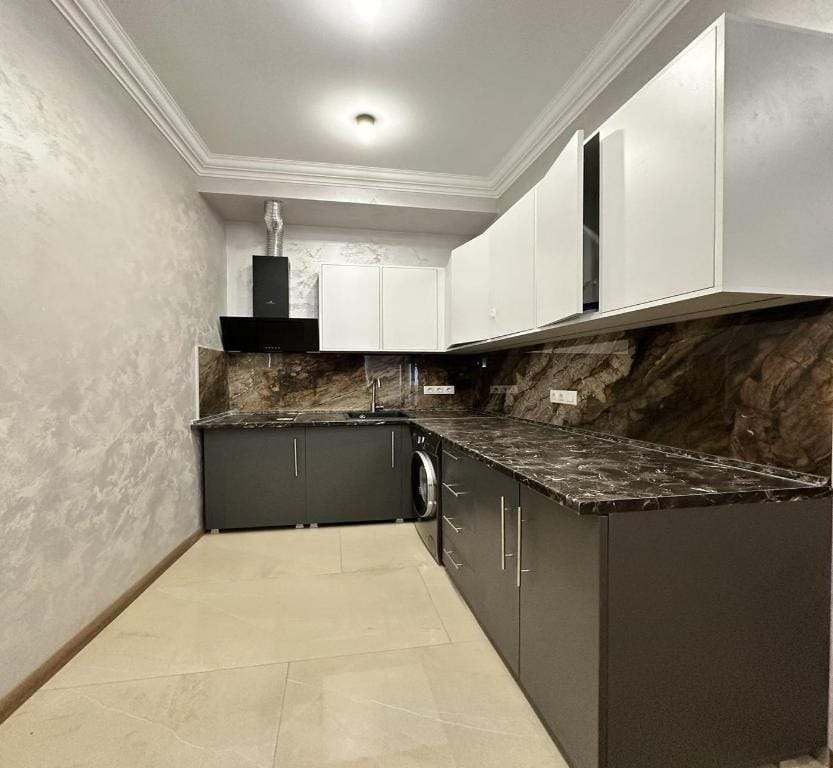 Zurabyan's Home Apartment in Yerevan
