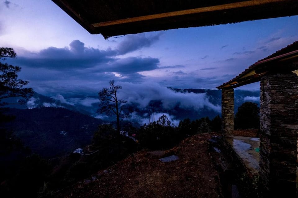 Mountain Hideout Binsar View Boutique Room  by Roamhome Country House in Uttarakhand