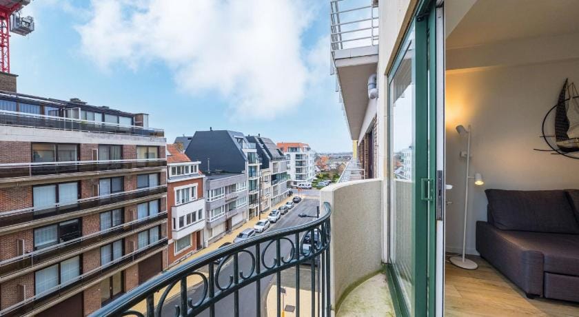 Duplex apartment near the sea Apartment in Middelkerke