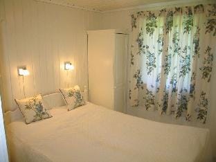 Butikken - Zeecabines Vacation rental in Vestland