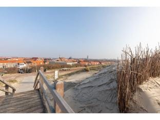 Studio with terrace near the beach Apartment in Westkapelle