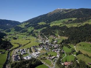 Apartment in Wald im Pinzgau near the ski lifts Apartment in Salzburgerland