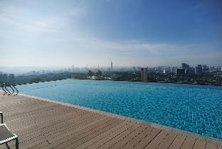 The Ooak  @ Kiara 163 Apartment in Petaling Jaya