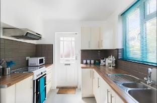 Castle, Free Parking, Walk to City, Long Stays Apartment in Nottingham