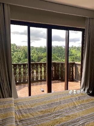 GQ3  Apartment in Tagaytay