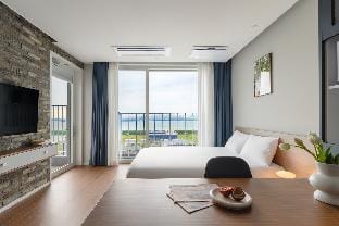 Urbanstay Siheung Geobukseom Apartment in Gyeonggi-do