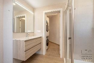 Apartment  200 m from beach by Leo Apartments Apartment in Benidorm