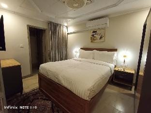 Syed Lodge Apartment in Punjab