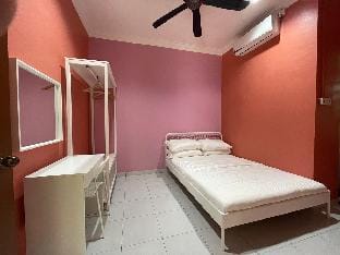 Qisa® Guesthouse 01 Vacation rental in Kedah