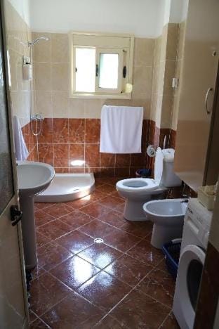 Esi Home Vacation rental in Vlorë