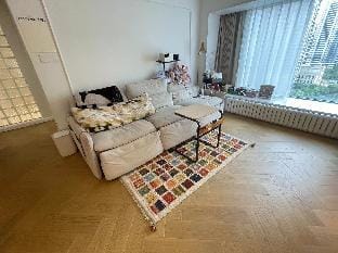 Cream-colored Hut for Ladies "Nushi Zhuanshu" Milk Cream Cottage Apartment in Shanghai