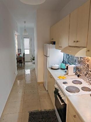 Leo's & Xerxes' place in the heart of Rhodes Apartment in Rhodes