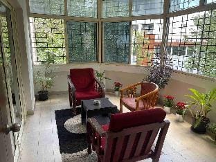 SmartStay Luxury Duplex 4Bedroom Flat Central BLR Apartment in Bengaluru