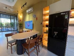 The Luxe Villa |Private pool| in the center Villa in Nha Trang