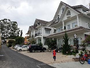 Villa Hương Thảo Đà Lạt Villa in Dalat