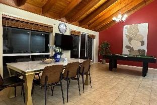 StayAU Tranquil 4BR Lakeside Retreat in Seabrook Vacation rental in Melbourne