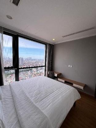 Luxury 2Br Apartment Vin Royal City in Thanh Xuan Apartment in Hanoi