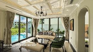 Rooster Villa BT805  best view/ 5Br, FLC Ha Long Villa in Laos