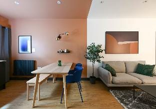 Bedroom Flat  Close to Angel Stn and Regent Canal Apartment in London Borough of Islington