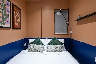 Bedroom Flat  Close to Angel Stn and Regent Canal Apartment in London Borough of Islington