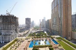 Brown Stone Holiday Homes Damac Jvc Vacation rental in Dubai