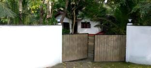 Midigama East; Entire Home "Pathum Lodge" Vacation rental in Southern Province