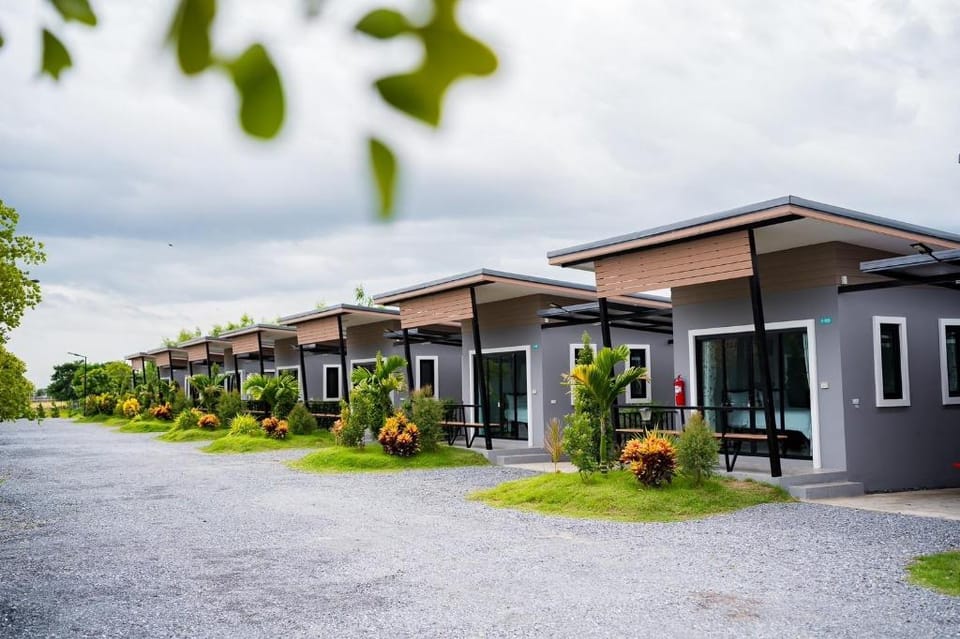 Meena Resort Hotel in Laos