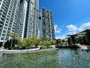 C2706A Green Haven Seaview netflix 100mbps By STAY Vacation rental in Johor