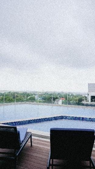 Comfy Posh Condo in City Center by 13K Residences Apartment in Bacolod