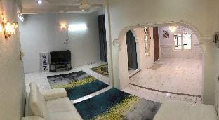 Ruhani Homestay 3 KB - 4 Bedroom  WIFI NETFLIX Vacation rental in Malaysia