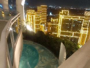 Aveline Suites, Garden/City view, 2br, amenities Apartment in Mandaluyong