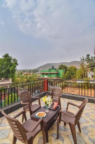 Hrishi Villa  Villa in Lonavla