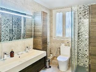 Luxury Apartment Paris Saint-Honoré - Rentaway BnB Apartment in Paris