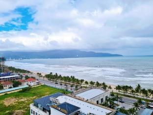 2Bedroom Apartment-Sea View-My Khe Beach-City view Apartment in Da Nang