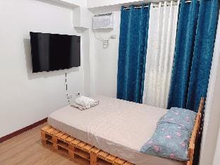 Cozy Condo w/ balcony 5 mins to Abreeza G-mall Vacation rental in Davao City