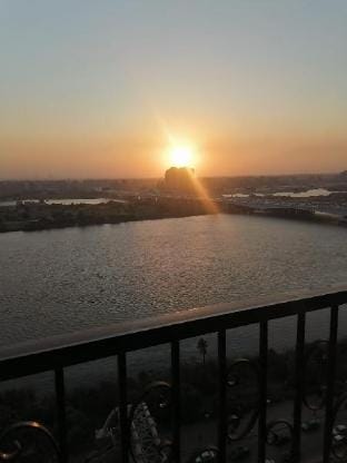 Maadi, Nile Corniche  Apartment in Cairo Governorate