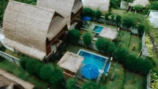 Tropical Villa with Signature Floating Breakfast Vacation rental in Nusapenida