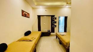 Best Homestay By TG Heights Apartment in India