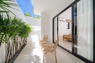 Brand New 4BR Pool Villa Kaia in Bali Style, Rawai Villa in Rawai