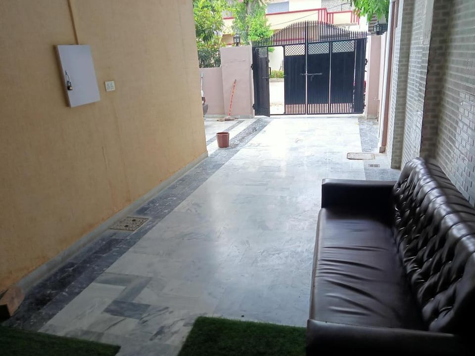 Welcome Inn Guest House Hotel in Islamabad