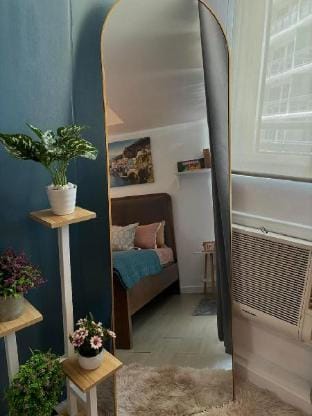 Seraphic Staycation Apartment in Paranaque