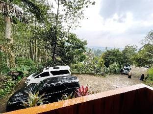 villa hakim 3 Vacation rental in Cisarua