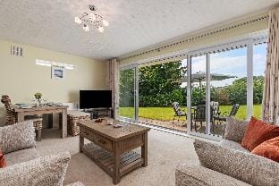 Harbour Reach - Close to Beach, Parking Apartment in Saundersfoot