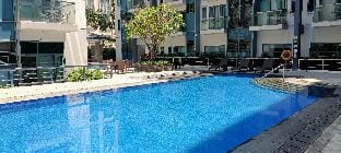 1 bedroom walking distance to terminal 3 Airport Apartment in Pasay