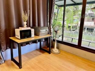 Kirin Riverside Homestay Vacation rental in Bangkok