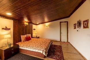 Lake Daze spacious 2bhk apartment in Nainital by Roamhome Apartment in Uttarakhand