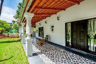 Casa Eva  A beautiful 2bhk Portuguese villa by Roamhome Villa in Candolim
