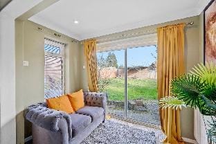 Luxurious 4 bed house Maidstone Home with parking Vacation rental in Maidstone
