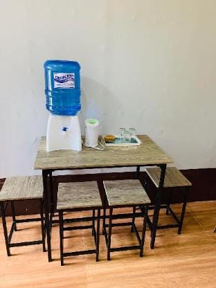 Emelita affordable bed and breakfast  Apartment in Central Visayas
